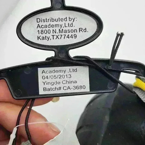 Brand New O'Rageous  Water Park Men's Shoes Slip on Size 7 Black Grey Yellow - Picture 9 of 10